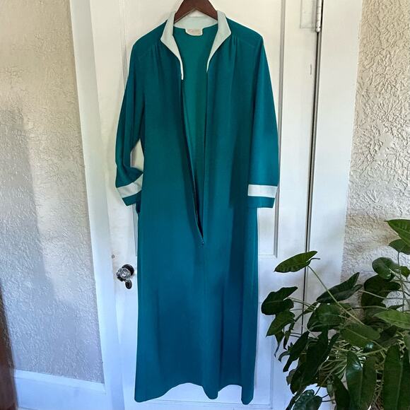 Vintage 70s Vanity Fair Velour Robe Teal & White Zip Front Lounge Dress Size 14 - Picture 1 of 15